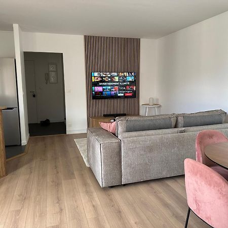 Appartement Proche Paris-Aeroport Cdg-Gare-Disney Villiers-le-Bel Exterior foto