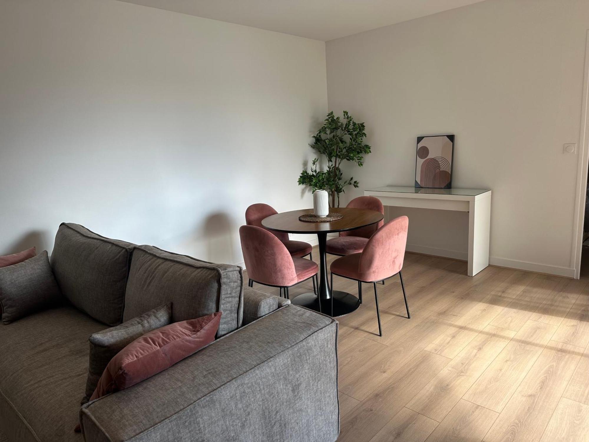 Appartement Proche Paris-Aeroport Cdg-Gare-Disney Villiers-le-Bel Exterior foto